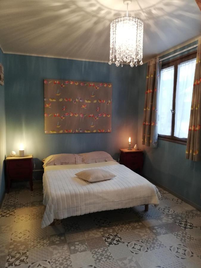 Appartement Proche Mer 梅尔·莱斯·拜恩斯 外观 照片